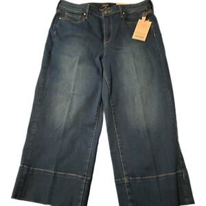 NYDJ NWT Wide Leg Capri 4” Hem Size 10
